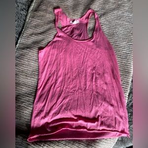 Pink tank top